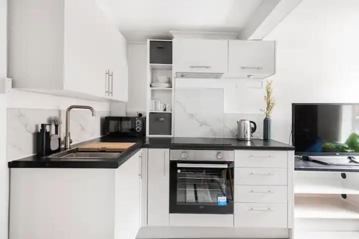 Nice 2 Bedroom House In Stowmarket Esterno foto